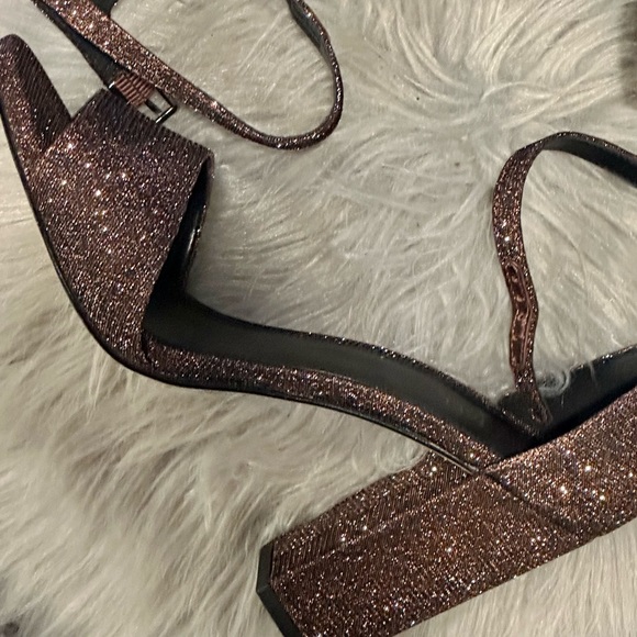 Michael Michael Kors Sandal Heels Bling ~ True to size 7.5 / - Picture 9 of 9